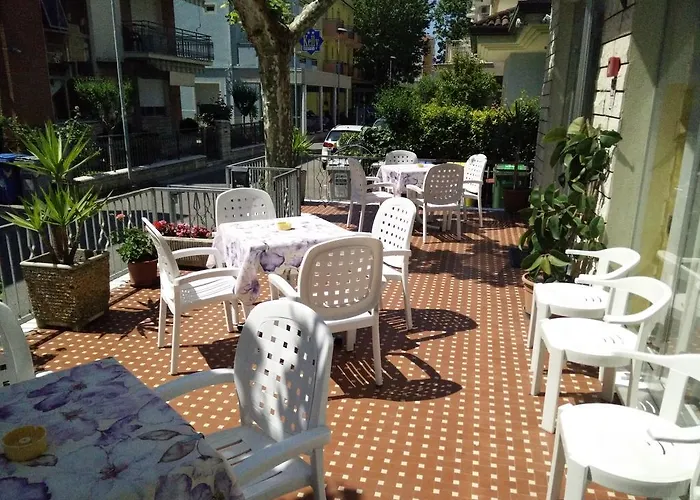 Otel Ronconi
