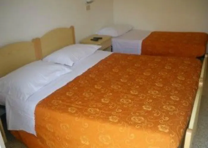 מלון Ronconi רימיני