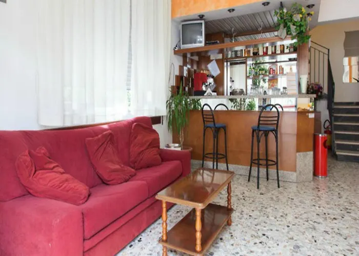 Ronconi מלון רימיני